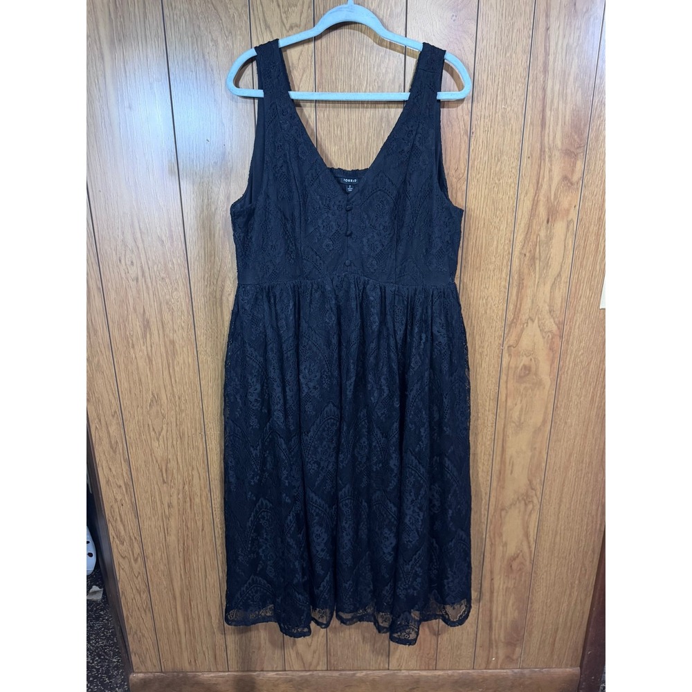 Torrid Womens 2 -2X Black Lace V-Neck Midi Dress Smocked Back Sleeveless Pockets